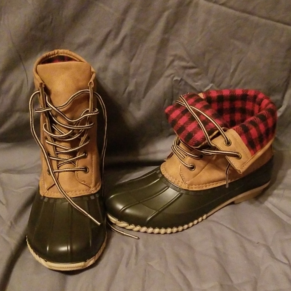 Duck boot